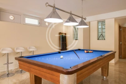 Moradia T6 para Arrendamento férias em Quarteira