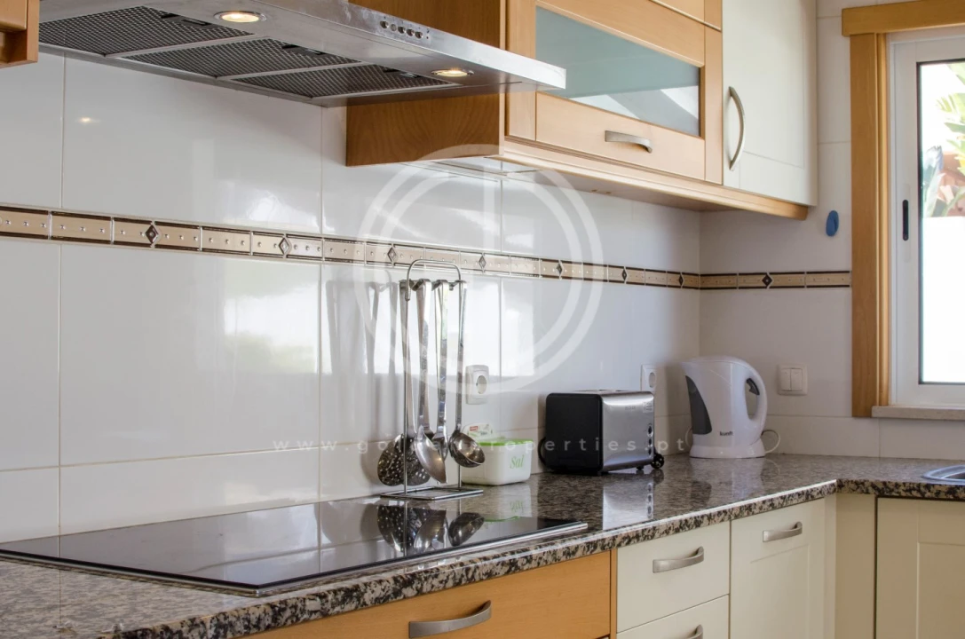 Moradia T4 para Arrendamento férias em Guia Foto 10