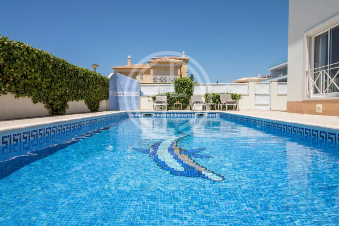 Moradia T4 para Arrendamento férias em Guia Foto 2