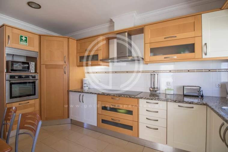 Moradia T4 para Arrendamento férias em Guia Foto 9