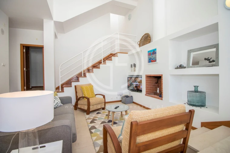 Apartamento T2 para Arrendamento férias em Almancil Foto 3