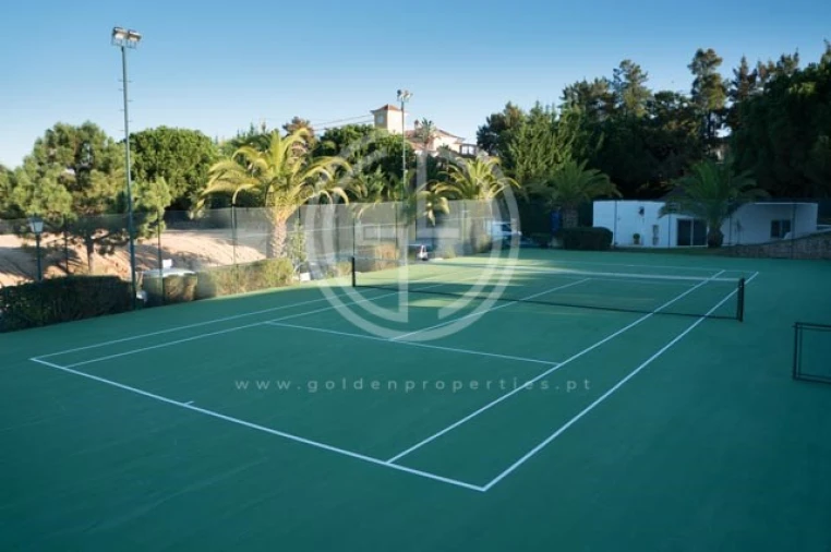 Apartamento T2 para Arrendamento férias em Almancil Foto 30