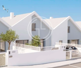 Moradia T3 para Venda em Ferragudo