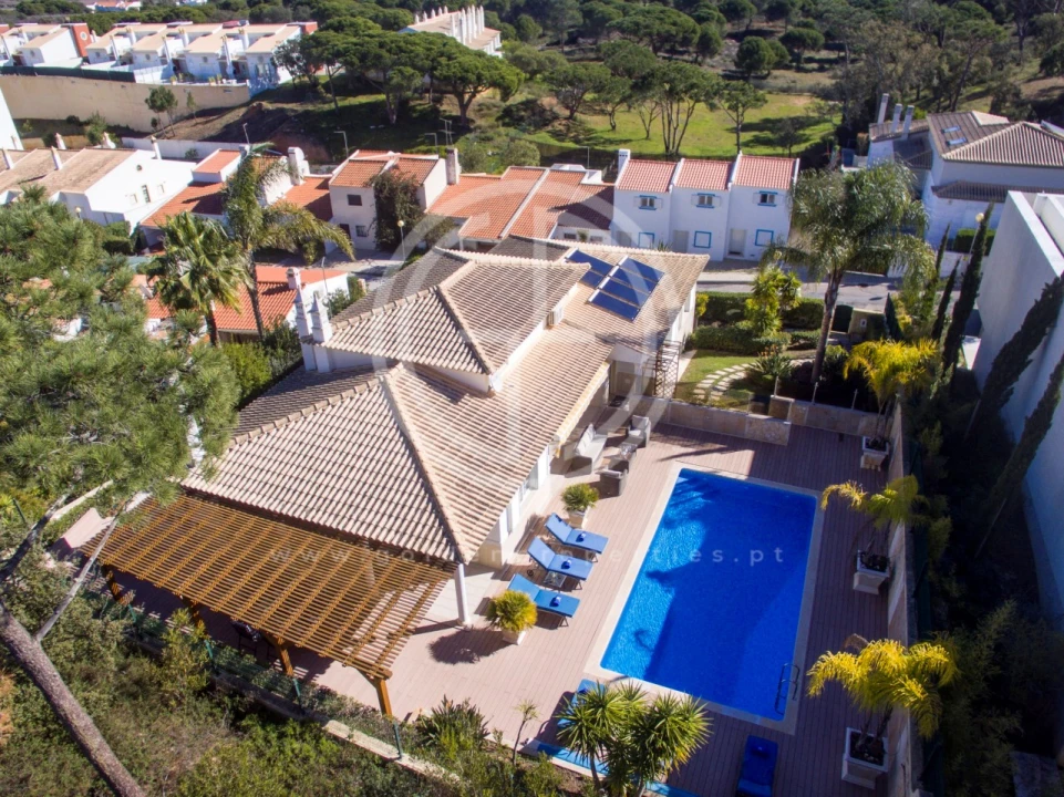 Moradia T4 para Arrendamento férias em Albufeira e Olhos de Água Foto 26