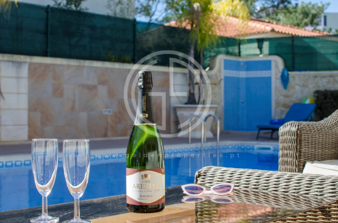 Moradia T4 para Arrendamento férias em Albufeira e Olhos de Água Foto 20