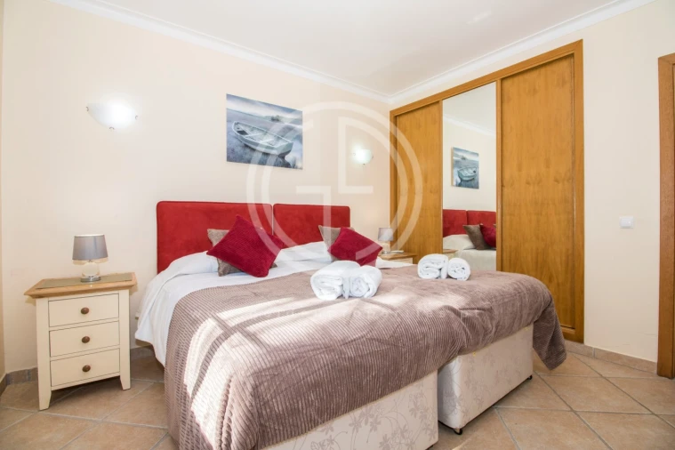 Moradia T4 para Arrendamento férias em Albufeira e Olhos de Água Foto 12