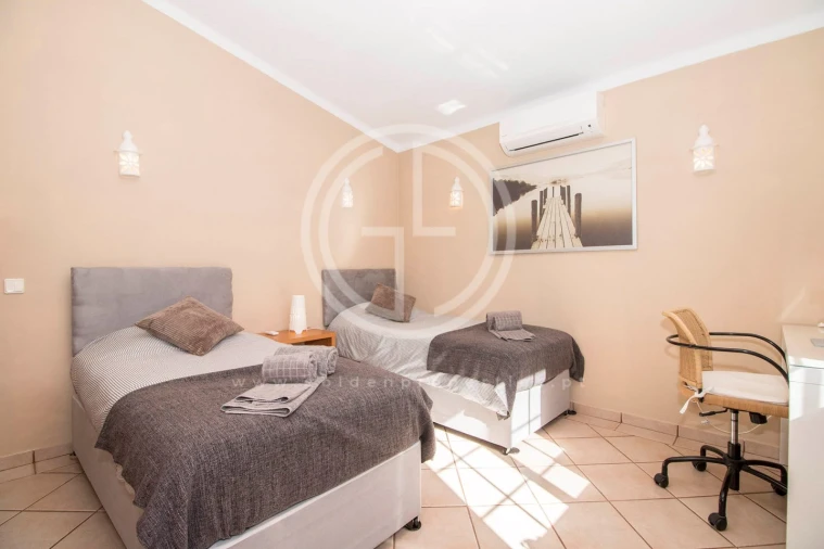 Moradia T3 para Arrendamento férias em Loule (São Clemente) Foto 9