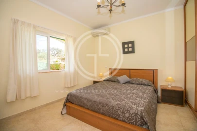 Moradia T3 para Arrendamento férias em Almancil