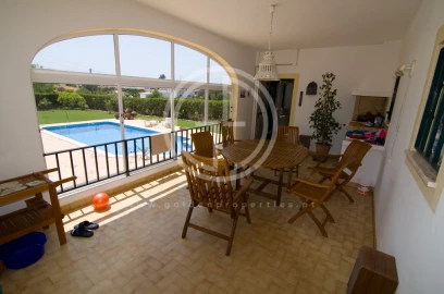 Moradia T3 para Arrendamento férias em Almancil