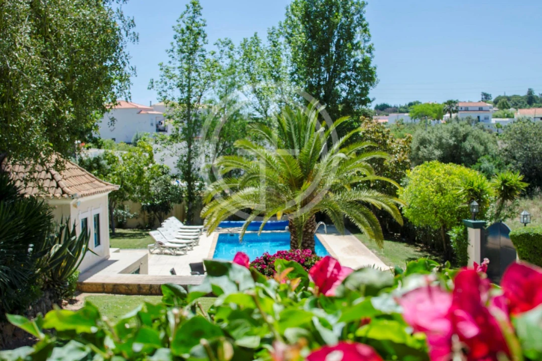 Moradia T4 para Arrendamento férias em Almancil Foto 3