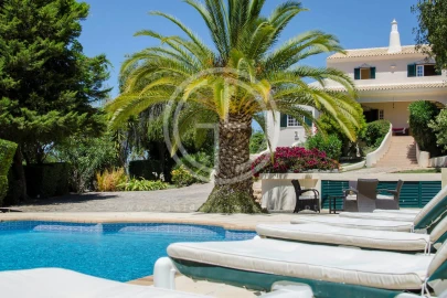 Moradia T4 para Arrendamento férias em Almancil