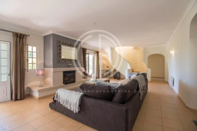 Moradia T4 para Arrendamento férias em Almancil