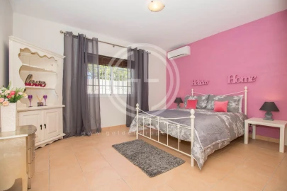 Moradia T4 para Arrendamento férias em Almancil