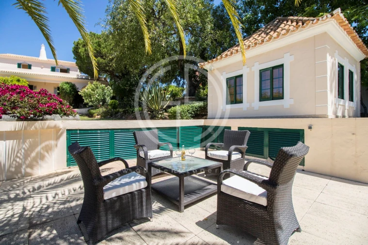 Moradia T4 para Arrendamento férias em Almancil Foto 23