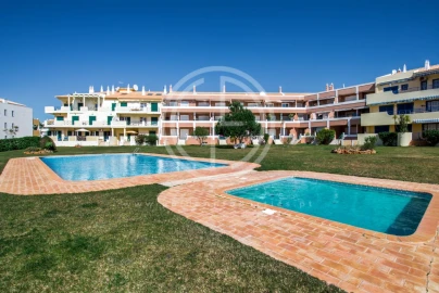 Apartamento T3 para Arrendamento férias em Quarteira
