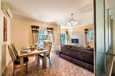 Apartamento T3 para Arrendamento férias em Quarteira