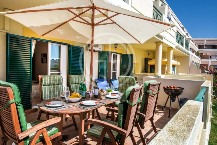 Apartamento T3 para Arrendamento férias em Quarteira Foto 12