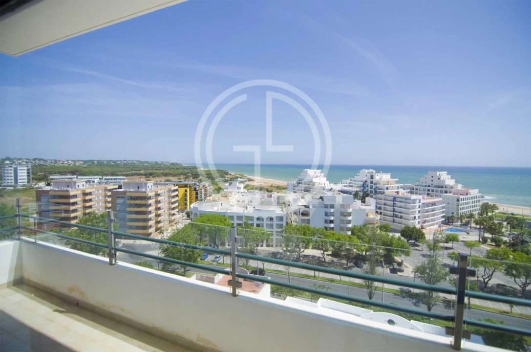 Apartamento T2 para Arrendamento férias em Quarteira Foto 1