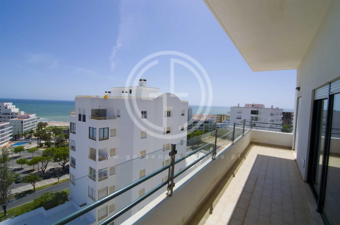 Apartamento T2 para Arrendamento férias em Quarteira Foto 13