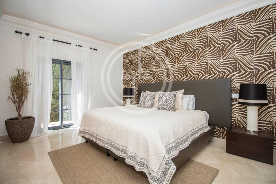 Moradia T5 para Arrendamento férias em Almancil Foto 13