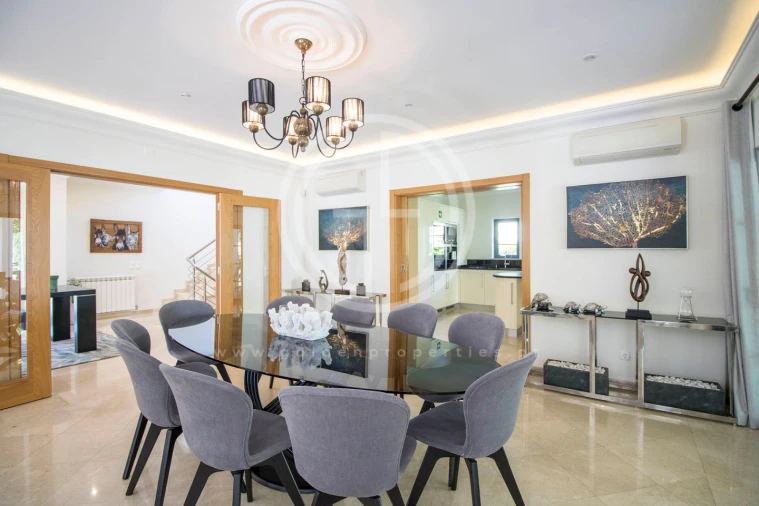 Moradia T5 para Arrendamento férias em Almancil Foto 5