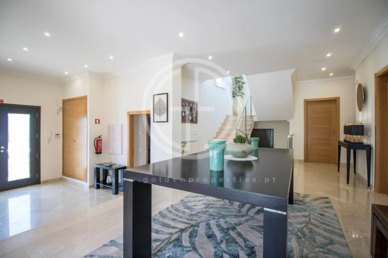 Moradia T5 para Arrendamento férias em Almancil Foto 6