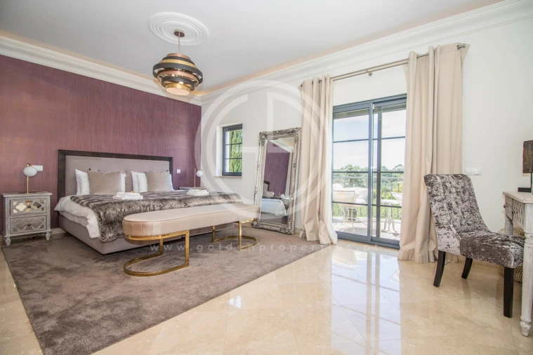 Moradia T5 para Arrendamento férias em Almancil Foto 11