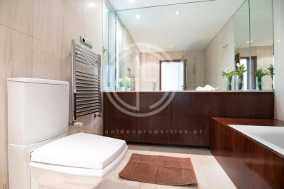 Moradia T5 para Arrendamento férias em Quarteira