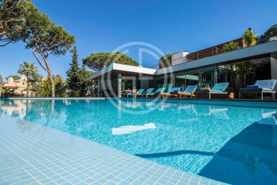 Moradia T5 para Arrendamento férias em Quarteira