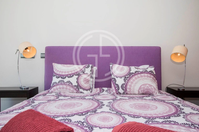 Moradia T5 para Arrendamento férias em Quarteira Foto 8