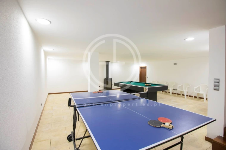 Moradia T5 para Arrendamento férias em Quarteira Foto 15