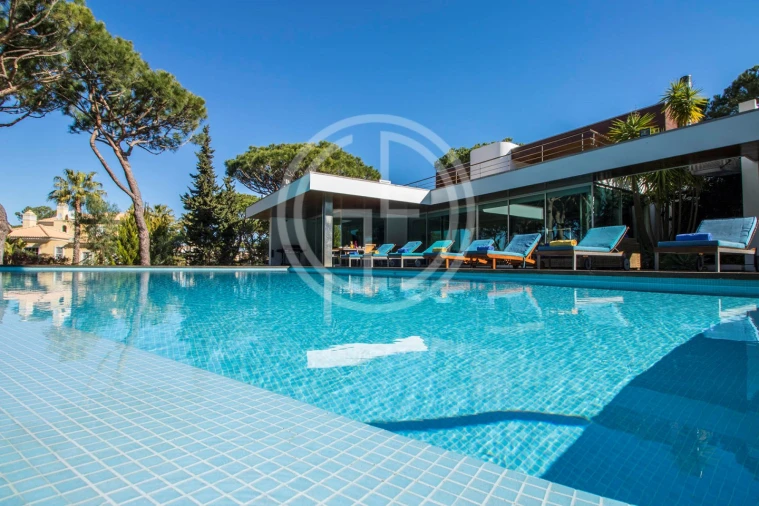 Moradia T5 para Arrendamento férias em Quarteira Foto 24