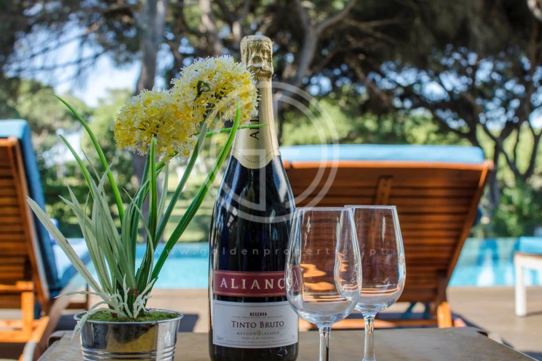 Moradia T5 para Arrendamento férias em Quarteira Foto 27