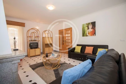 Moradia T4 para Arrendamento férias em Quarteira