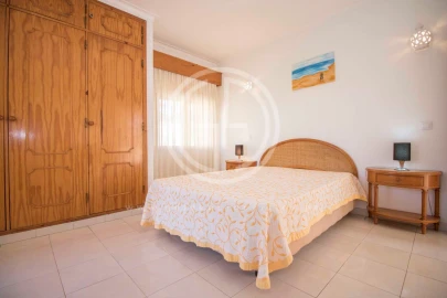 Moradia T4 para Arrendamento férias em Quarteira