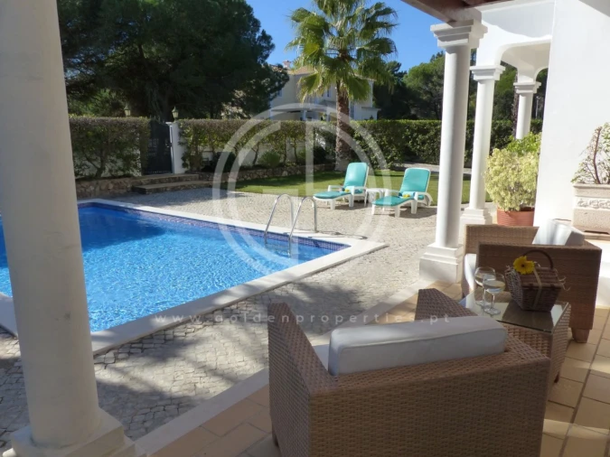 Moradia T3 para Arrendamento férias em Almancil Foto 22