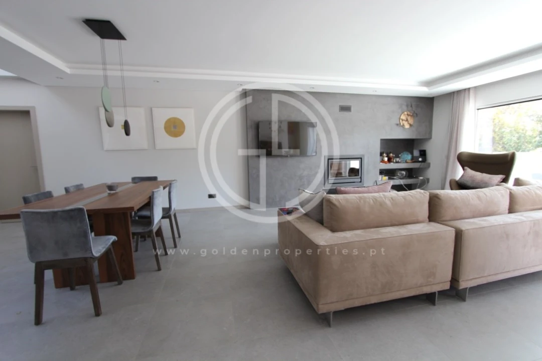 Moradia T4 para Arrendamento férias em Almancil Foto 4