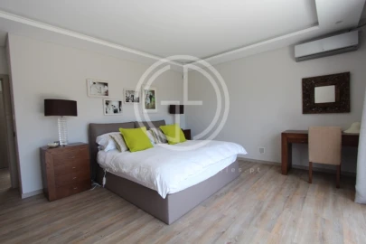 Moradia T4 para Arrendamento férias em Almancil