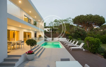 Moradia T4 para Arrendamento férias em Almancil