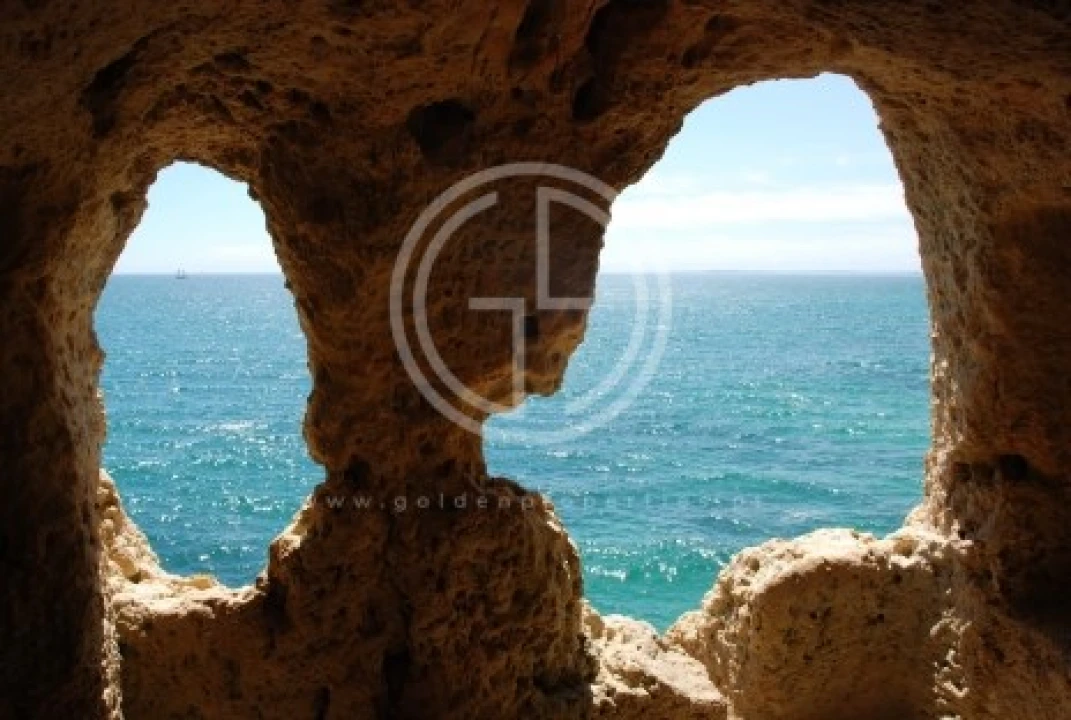 Terreno para Venda em Ferragudo Foto 3