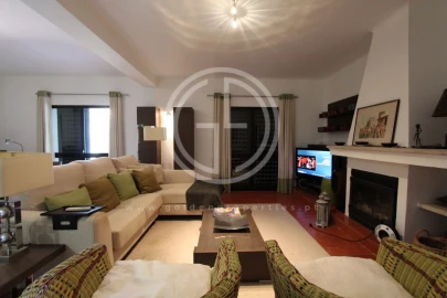 Moradia T4 para Arrendamento férias em Almancil