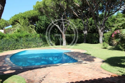 Moradia T4 para Arrendamento férias em Almancil