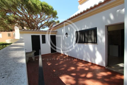 Moradia T4 para Arrendamento férias em Almancil