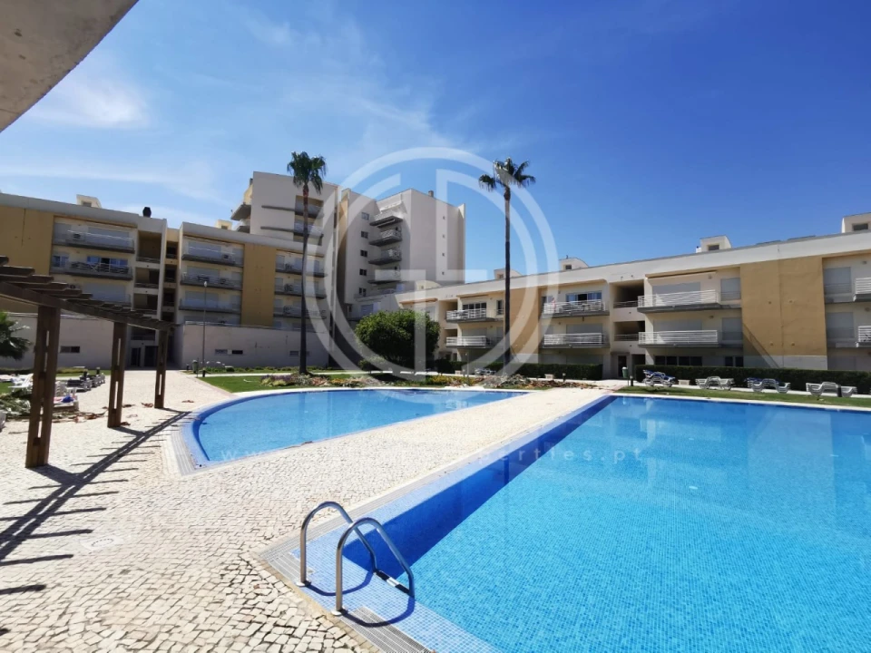 Apartamento T3 para Venda em Quarteira Foto 15