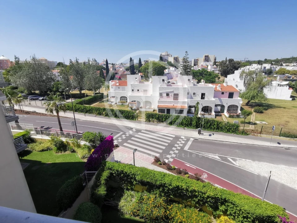 Apartamento T3 para Venda em Quarteira Foto 20