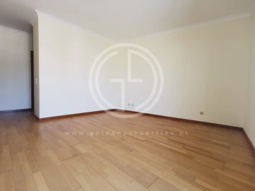 Apartamento T3 para Venda em Quarteira