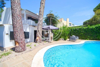 Moradia T3 para Arrendamento férias em Quarteira