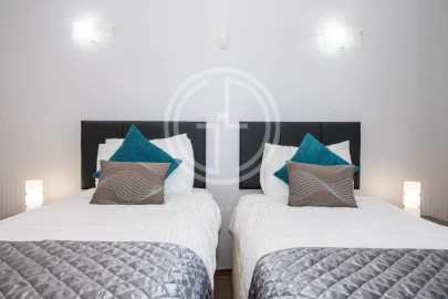 Moradia T5 para Arrendamento férias em Quarteira