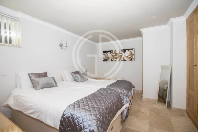 Moradia T5 para Arrendamento férias em Quarteira