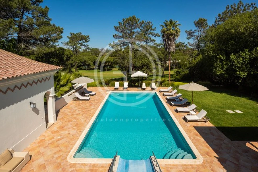 Moradia T6 para Arrendamento férias em Almancil Foto 17